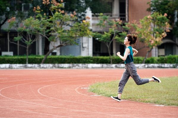 「女人這輩子都是這樣痛過來的！」《俗女2》嘉玲40歲戀愛觀，10大金句戳中人心