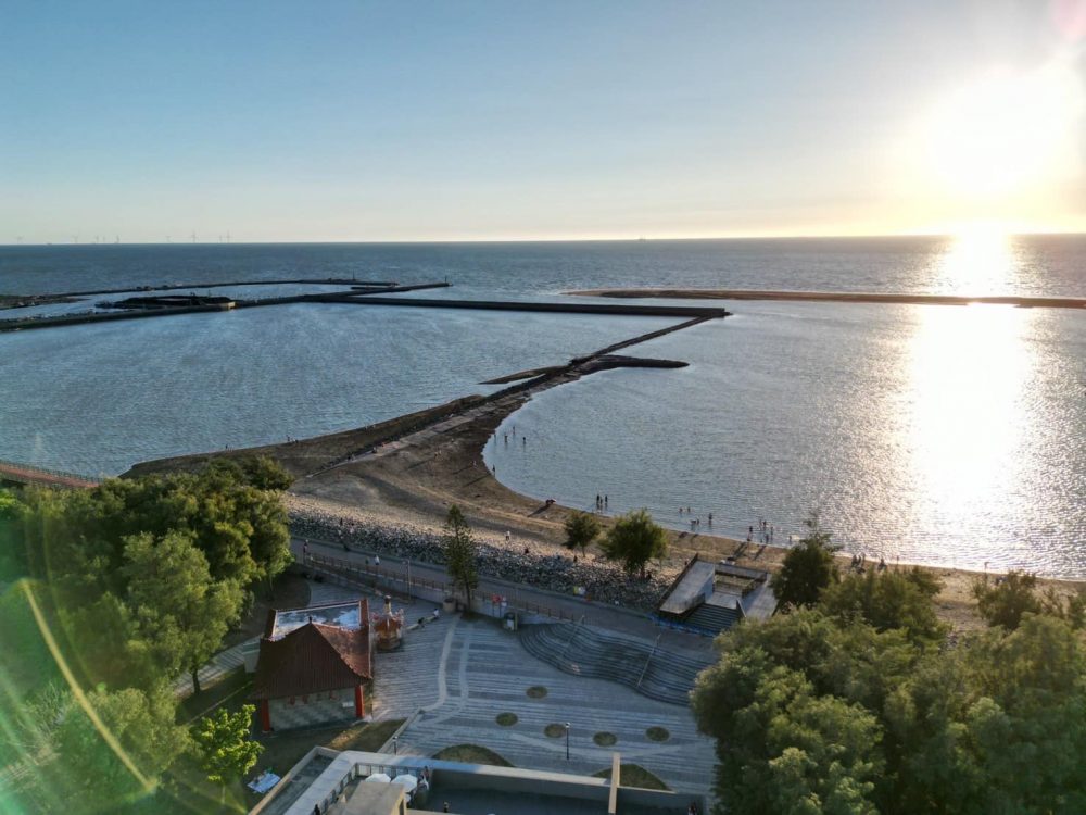 三條崙海水浴場親水公園