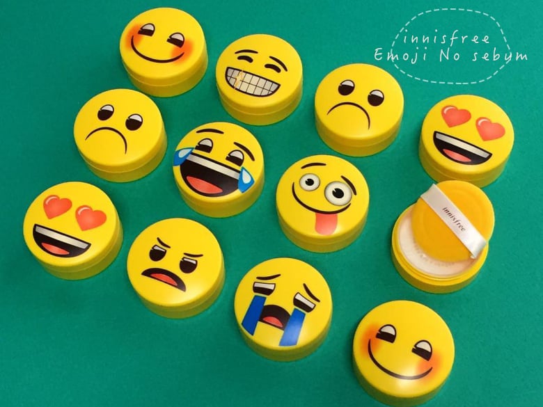 innisfree 「Emoji表情」限量控油蜜粉！身為手機魔人的好朋友，喜怒哀樂一次包